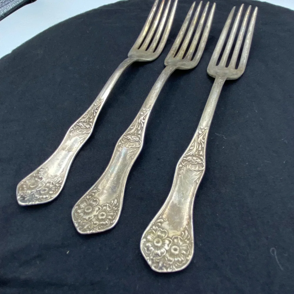 Antique William Rogers 1906 Flower Silverplate Dinner Forks Set 7.5